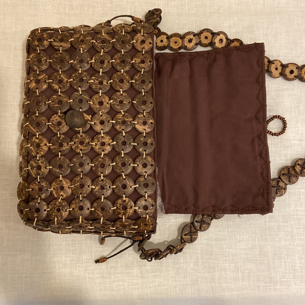 Coconut Shell Button Shoulder Purse - image 7